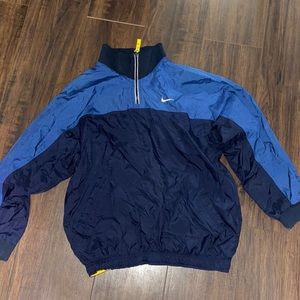 nike windbreaker